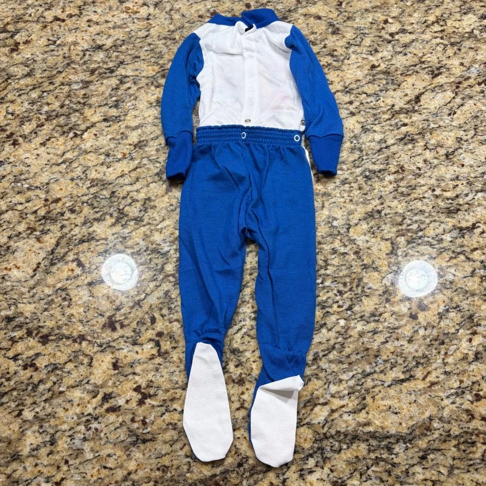 Vintage Winnie the Pooh Tigger Football Sleeper Set Blue White 1T Kids 90s